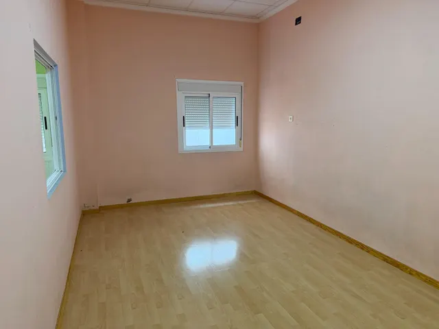 Local comercial en venta de 200 m2 – antigua guardería con múltiples posibilidades — 25