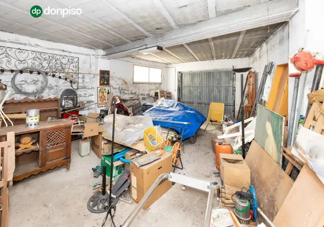 Chalet con gran parcela en Cogollos — 33