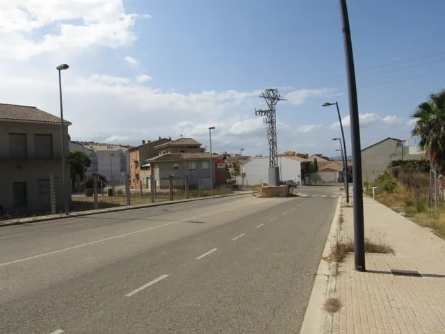 CASTELLÓ DE RUGAT - SOLAR URBANO - SE VENDE — 12