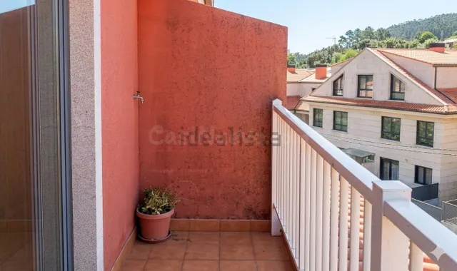 Apartamento de 2 dormitorios y terraza a escasos 8 min camin - foto 4