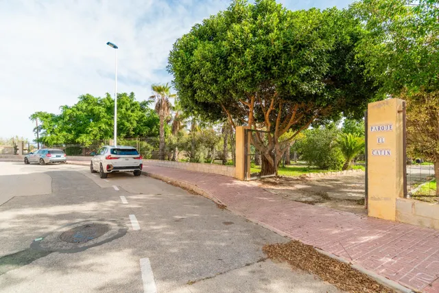 Dos propiedades independientes con parcela en urbanización L - foto 3