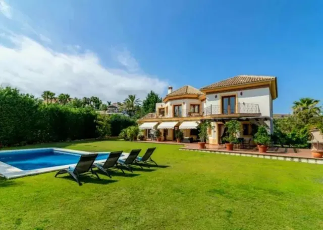 Chalet 5 habitaciones 720m² en venta - Costa del Sol - foto 5
