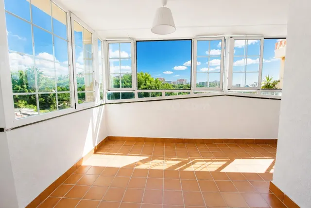 ATICO DUPLEX EN PARQUE LA PALOMA VISTAS AL MAR - foto 4