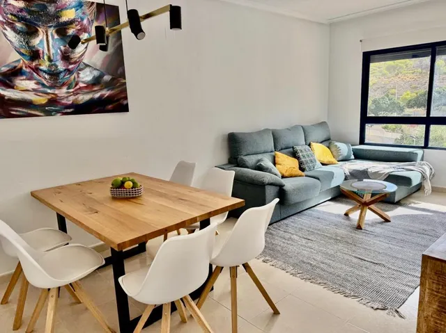 APARTAMENTO REFORMADO DE 2 DORMITORIOS CON VISTAS AL MAR, PI - foto 4