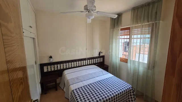 Chalet independiente con gran parcela, jardín y amplias zonas exteriores — 7