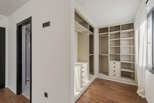 Exclusividad, diseño y privacidad en una de las mejores zonas residenciales de Sevilla — 40