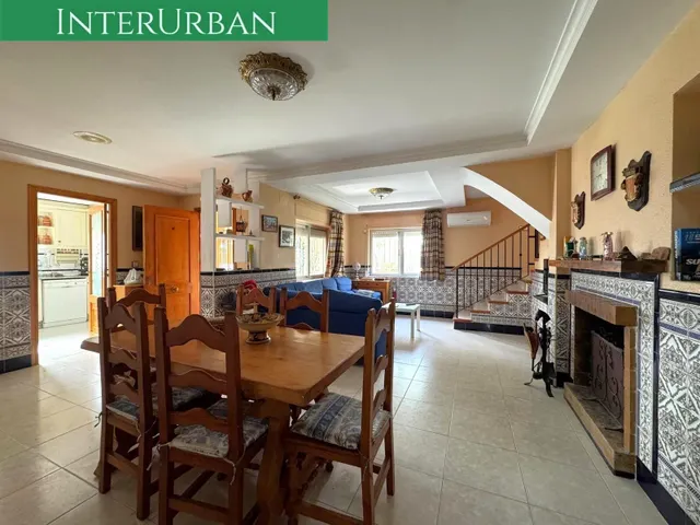 Chalet 5 habitaciones 268m² en venta - Urb. Montcati — 7