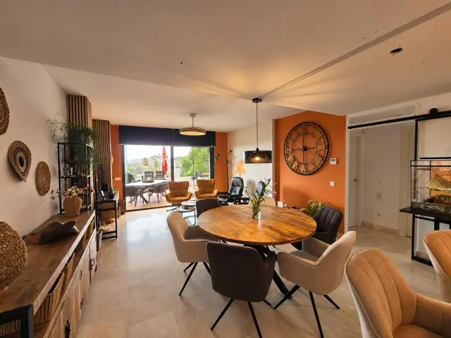 MAGNÍFICO APARTAMENTO DE 2 DORMITORIOS CON GRAN TERRAZA, JARDÍN PRIVADO Y VISTAS AL MAR Y AL GOLF – DOÑA JULIA, CASARES COSTA — 7
