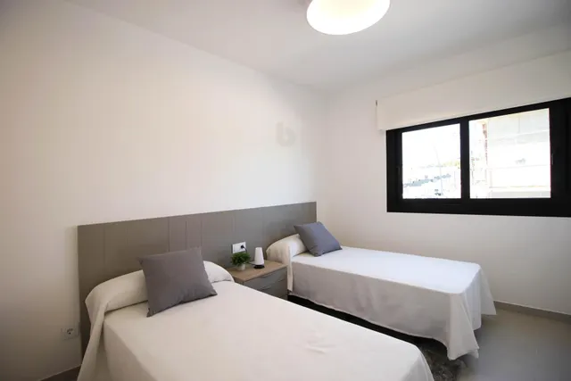 RESIDENCIAL DE OBRA NUEVA EN PILAR DE LA HORADADA JUNTO AL CAMPO DE GOLF — 11