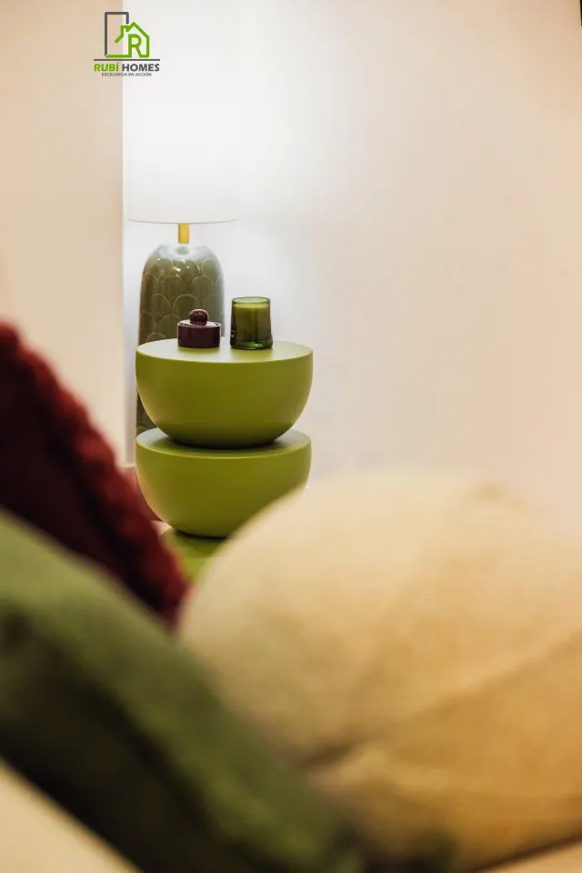 Tu refugio de diseño en el corazón de Granada: Estilo, practicidad y comodidad a pie de calle. — 15