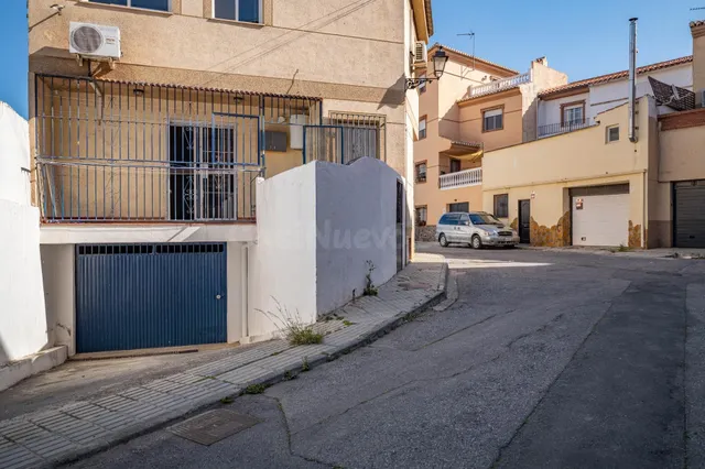 Amplia Casa en Gabia Chica — 2