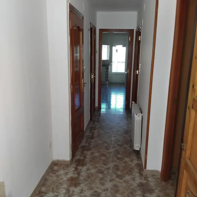 Chalet adosado 210 mt y Jardin 50 mt sol todo el día — 9