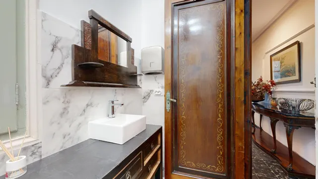 ¡Oportunidad única! Piso de lujo en alquiler en el corazón de Valencia — 18