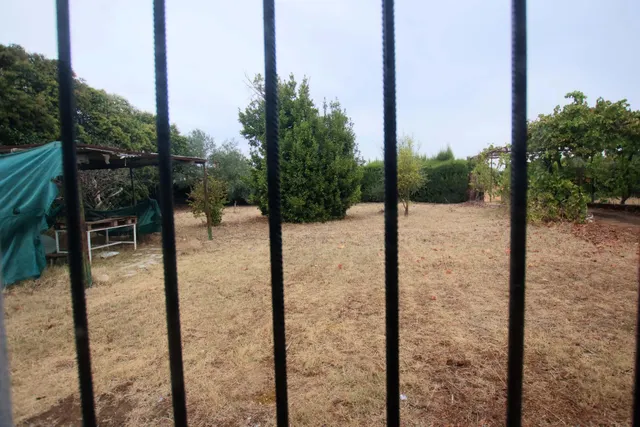 Parcela con construcción en el Corazón de Jesús — 34