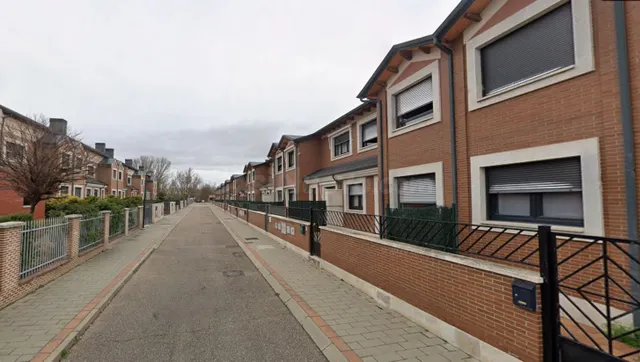 Casa 6 habitaciones 197m² en venta - Castilla y leon - foto 3