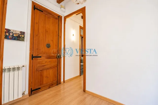 PISO MODERNISTA EN EL CENTRO DE REUS - foto 5