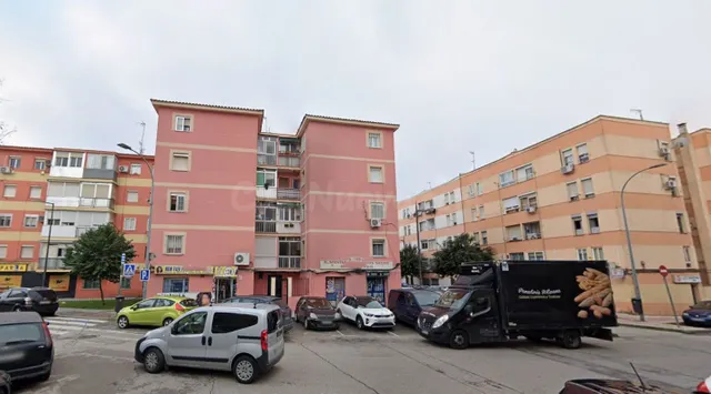 Venta de piso en Parla - Madrid - alquilado — 2