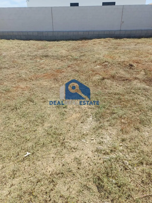 Terreno urbano en venta - Lora del Río