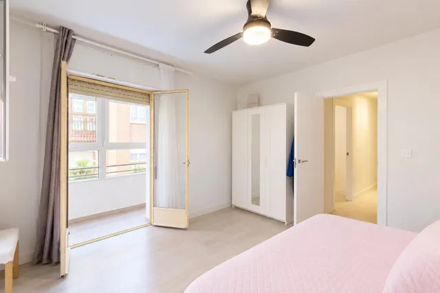 Piso reformado de 113 m2 en pleno centro de Murcia con 4 dormitorios y 2 baños — 21