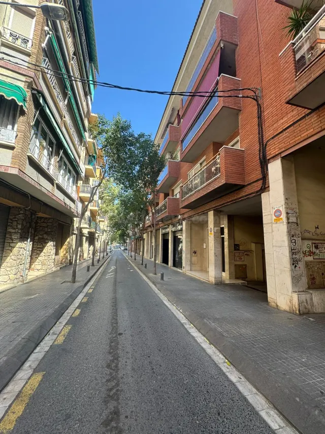 Parking en venta en calle Escultor Modest Gene, Reus. - foto 4