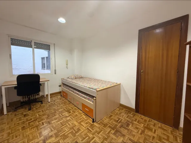 ALQUILER POR habitaciones GRAN CAPITÁN | 3 DORMITORIOS | HASTA JULIO DE 2027 — 6