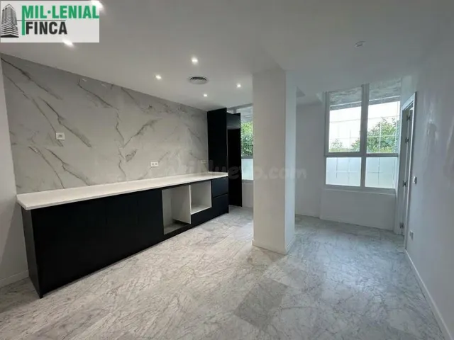Piso recién reformado junto a Plaza España – Sabadell