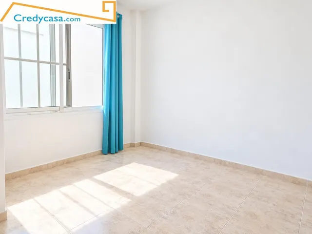 TENERIFE SUR – VALLE SAN LORENZO - 3 habitaciones -| venta 900€ mes -ENTRADA 18.000 €- con garaje y trastero. — 10
