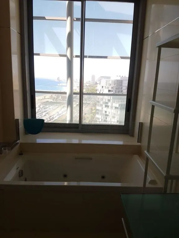 Fantastico Atcio de Gran Lujo con Vistas al Mar y a la Ciudad — 19