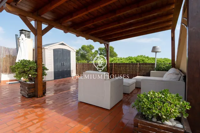 Piso con solárium en Gavà Mar — 27