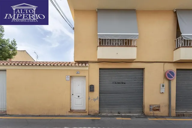 CHALET ADOSADO EN OGIJARES ( GRANADA) — 47