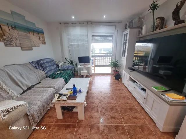 CASA ADOSADA EN VENTA EN CAMARLES – AMPLITUD, TRANQUILIDAD Y