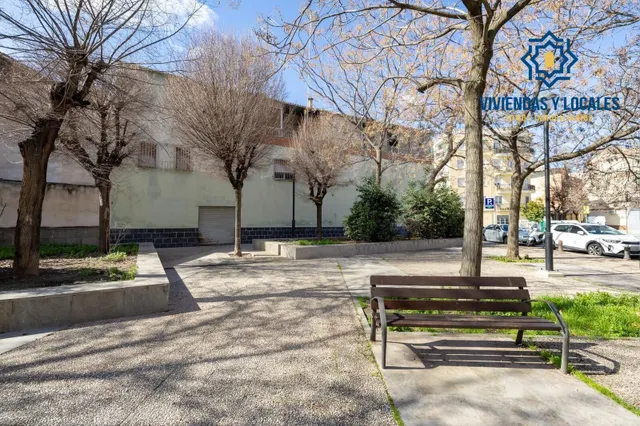 Edificio con gran potencial de desarrollo residencial en Zaidín – Granada — 7