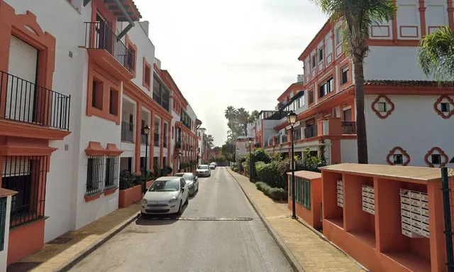 Apartamento 3 habitaciones 115m² en venta - Costa Del Sol - foto 3