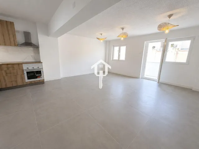 Piso en venta en Alicante, 109m2, 3 habitaciones, 1 baño completo, segunda planta con ascensor en la zona de carolinas bajas. — 19