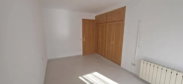 CASA ADOSADA DE 255 m2 EN EL CENTRO DE VENDRELL — 16