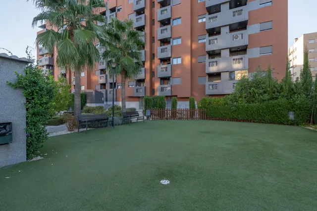 Moderno Apartamento Nuevo en el Campus de la Salud - Granada — 31