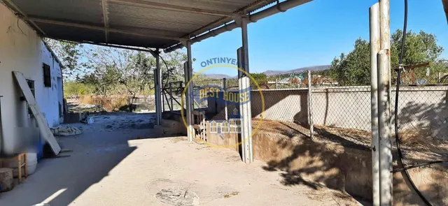 CASITA CON TERRENO EN ALBAIDA — 22