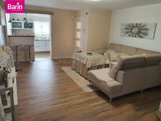 PRECIOSA CASA EN CUEVAS BAJAS!!!! - foto 4