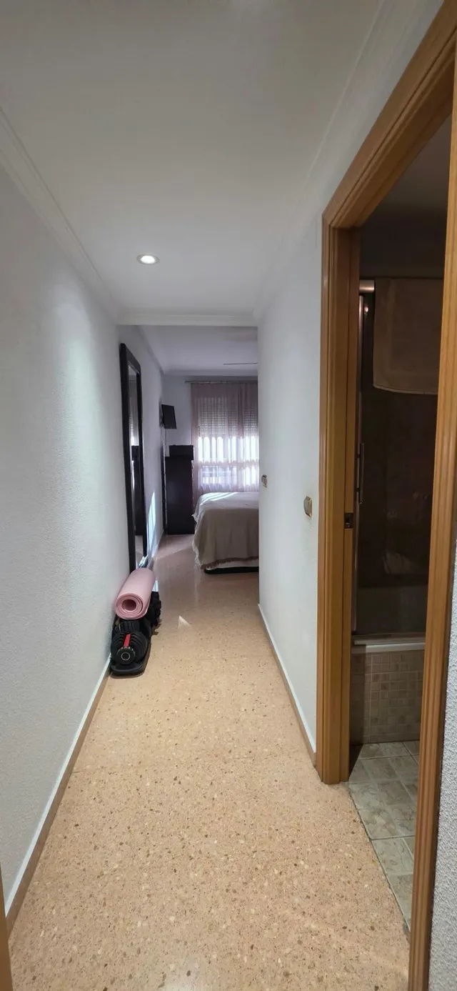 PISO A LA VENTA AMPLIO, LUMINOSO Y CON PLAZA DE GARAGE — 21