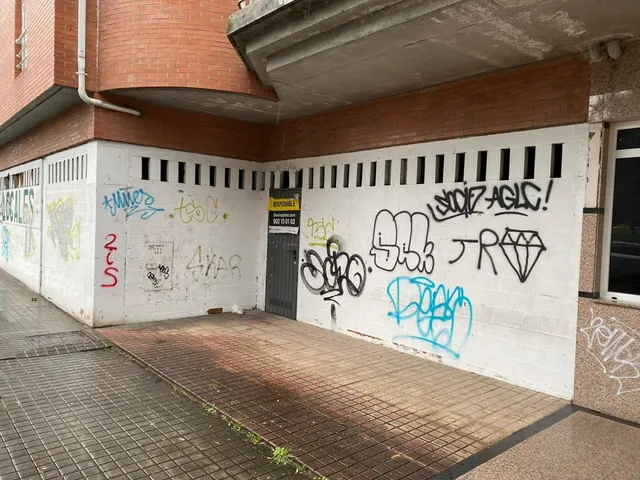 LOCAL COMERCIAL EN PARQUE TEMPLE- PONFERRADA — 4