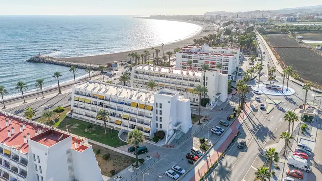 Dúplex en primera línea de playa en Caleta de Vélez! — 29