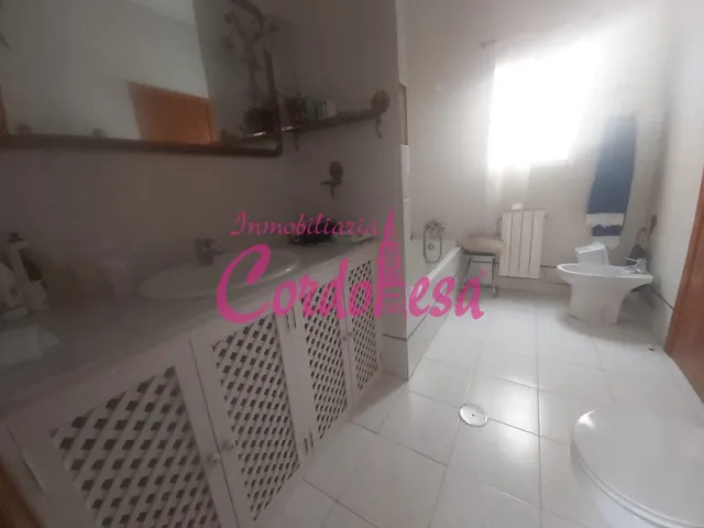 MAGNIFICA CASA EN PLENO CENTRO CIUDAD — 10