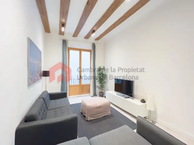 Piso en venta en Santa Caterina de Barcelona — 4