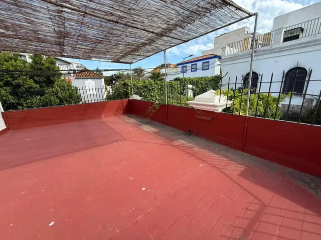 Espectacular vivienda con encanto, amplitud y jardín privado — 12