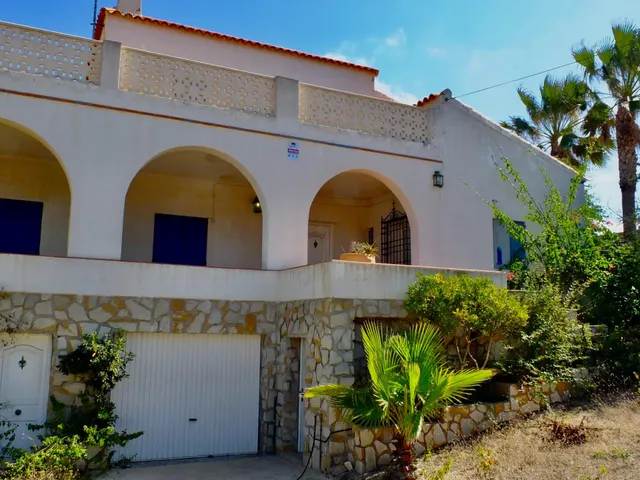 CHALET INDEPENDIENTE CON VISTAS AL MAR MEDITERRANEO — 7