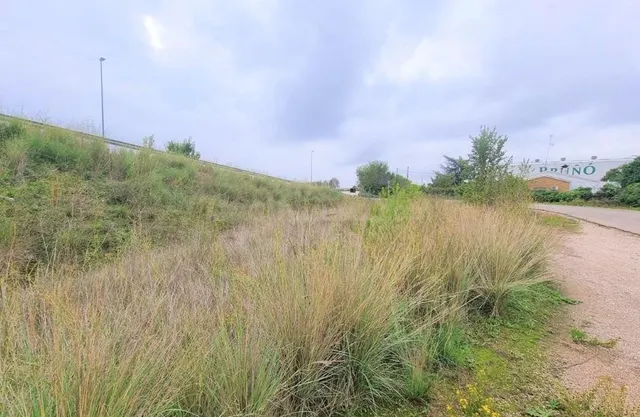 Terreno industrial 2248m² en venta - Costa del azahar - foto 5