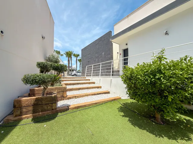Villa 5 habitaciones 200m² en venta - Bellavista - foto 4