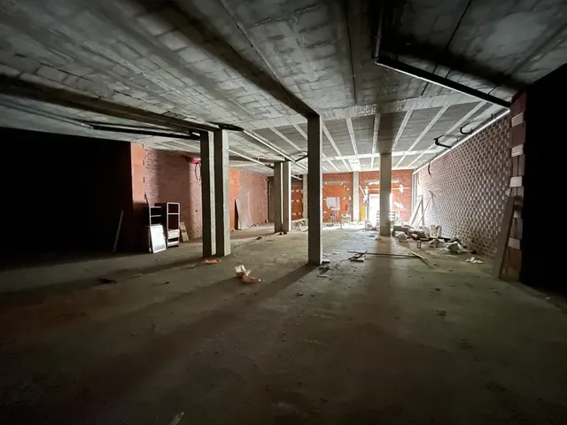 VENTA LOCAL COMERCIAL EN PONFERRADA — 2