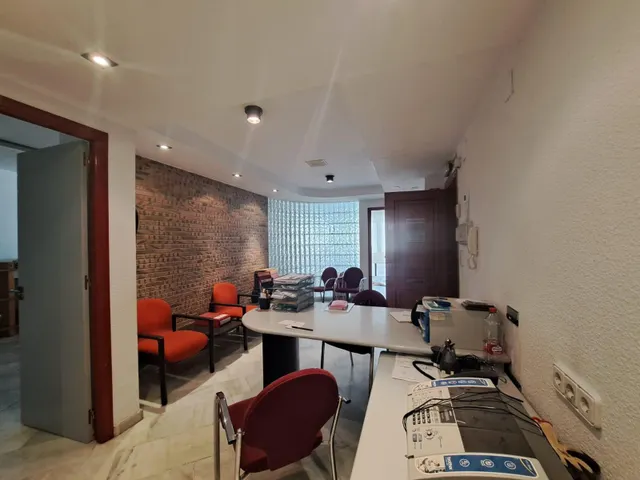 Alquiler de oficina en pleno centro de El Ejido — 4