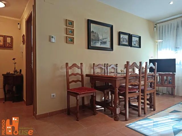 Piso 2 dormitorios en Torrecaballeros - foto 3